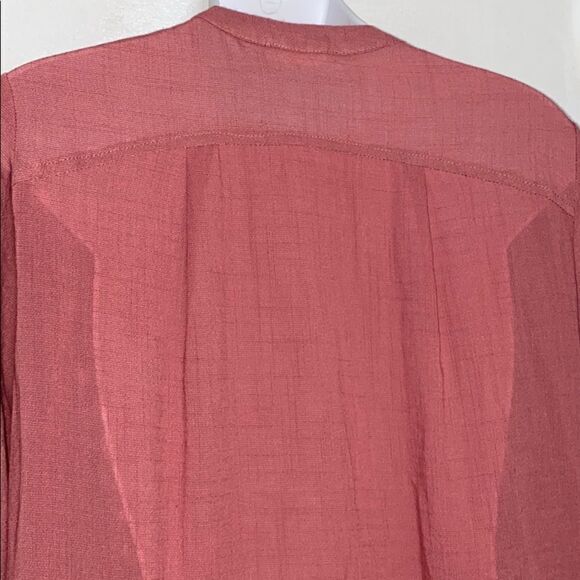 Lush Women's Blouse in Dusty Rose - Picture 5 of 7